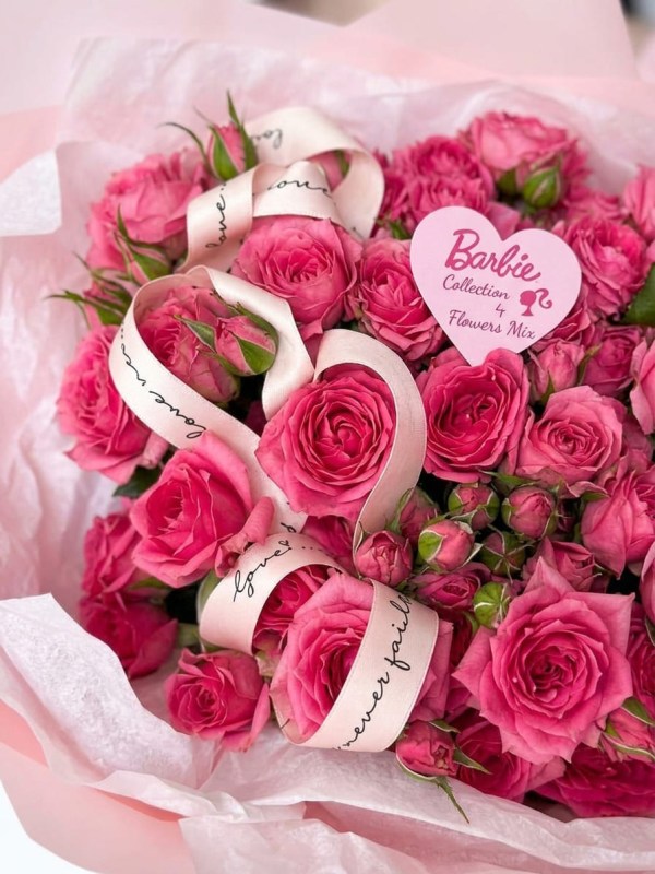 buket-9-kustovyh-roz-pink-dimensions2