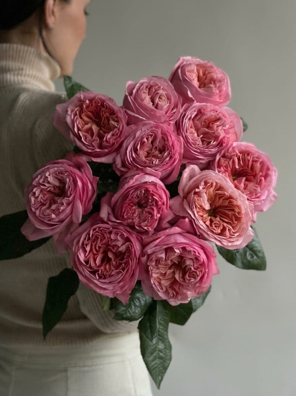 Букет из 11 пионовидных роз Pink Expression