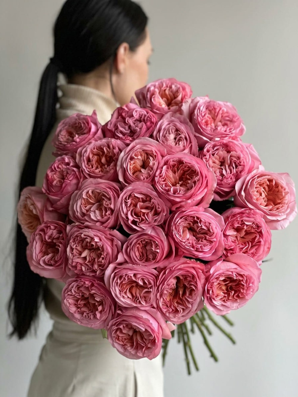 Букет из 25 пионовидных роз Pink Expression