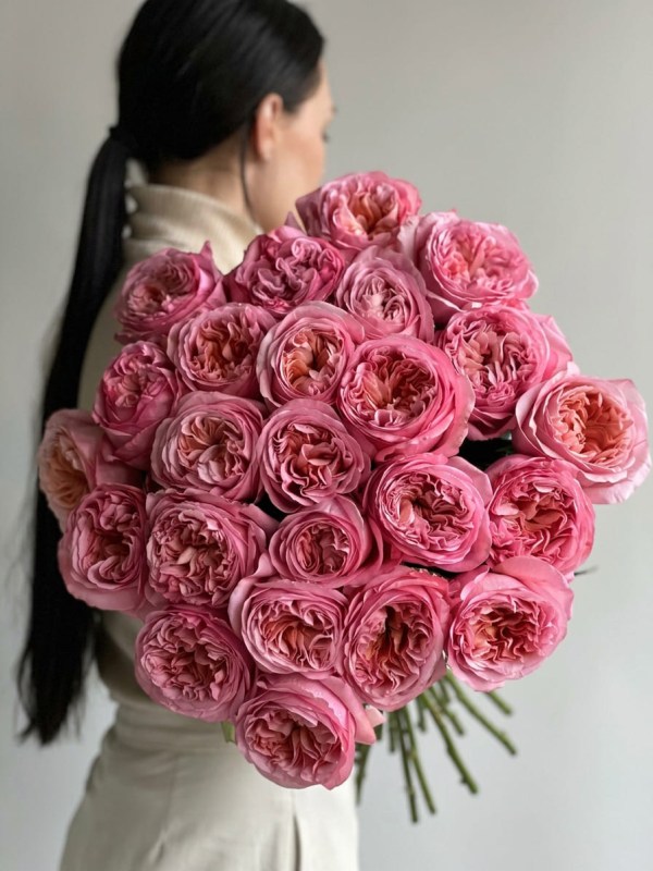 Букет из 25 пионовидных роз Pink Expression